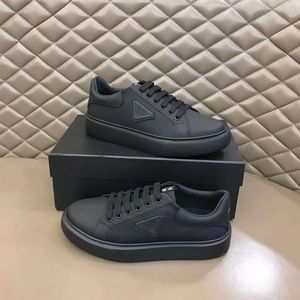 Famoso Luxo Homens Sapatos Casuais Macro Re-Nylon Borracha Fundos Grossos Correndo Tênis Itália Clássico Baixo Top Designer De Couro Ao Ar Livre Fitness Atlético Sapatos Caixa UE 38-45