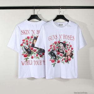 Projektant Fashion Clothing Luksusowe koszulki Tshirty American High Street Gunfire B Old Rose Print VTG Lose Casual Short Sleeve T-shirt