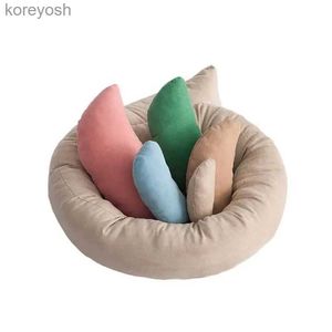 Pillows 6 PCS Set Baby Photo Shoot Wheat Donut Posing Props Baby Pillows Ring Newborn Photography Props Basket Filler FotografiaL231116