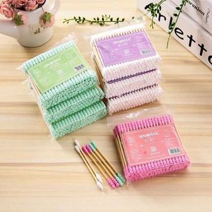 コットンスワブ100pcs/bagダブルヘッドコットンスワブ女性メイクアップ処分可能な綿芽の鼻耳掃除cotton swabsl231116