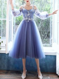 Elegante koreanische Version Kurzer Schatz Spitze Homecoming-Kleider Langarm A-Line Purple Tüll Korsett Rücken-Prom-Partykleid für Frauen