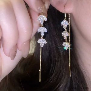 Gold Colour Leaf Tassel Long Earrings For Women New Personality Fashion Earrings Wedding Jewelry Birthday Gift R231116