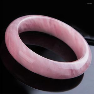 Armreif-Innendurchmesser 58 mm Echte rosafarbene Naturquarz-Kristallarmbänder für Frauen