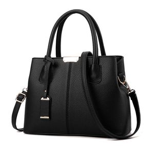 Kvinnors axeldesigners Crossbody Högkvalitativ handväskor Kvinnor Purses Shopping Totes Bag Carryall 2023 NY 16 16