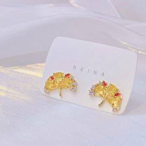 Stud Earrings Ginkgo Leaf Earring Shine Cubic Zircon Bling Zirconia For Women Charm Luminous Tiny Wedding JewelryStudStud