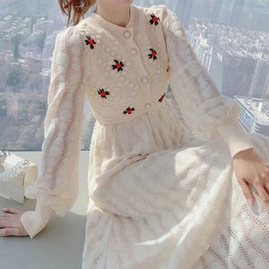 Basic Casual Dresses Korean Warm Embroidery Long Dres Autumn Winter Sleeve Button Knitted Woman 2023 Temperament Sweater Dress 231116