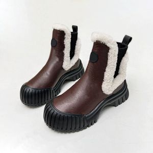 Mulheres designers de luxo botas de tornozelo meia botas de pele de bezerro preto qualidade plana rendas até sapatos zippe ajustável botas de motocicleta