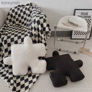 Pillows Fashion filling creative puzzle shaped pillow can be spliced with cushion pillow baby floor crl game pad home decorationL231116