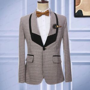 Men's Suits 2023 Men Wedding Party Summer Khaki Linen Reto Classic Plaid Black Shawl Lapel Jacket Fashion Slim Fit Suit Blazers Coat