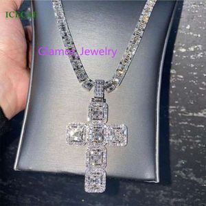 Niestandardowa biżuteria hip -hopowa 100% zaprojektowana przepustka Testowana 925 srebrna custom cross lode vvs faith moissanite wisiorek