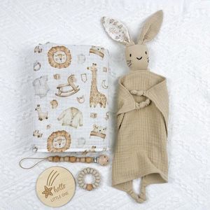 Blankets Born Baby Blanket Waffle Cotton Gauze Printed Swaddle Warp Soothing Towel Items Gift Box Set