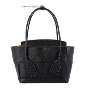 Handbag for Women Bvs Arco Totes Bucket Woven Genuine Sheepskin with Logo Cosmetic Case Luxury Dinner Bag Versatile Women's Shopping Bag Fh1c