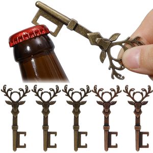 Christmas Deer Head Beer Bottle Opener Keychain Zinc Alloy Vintage Key Ring Pendant Bottle Opener for Festival Bar Tool LX6230