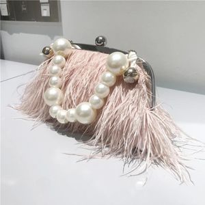 Kvällspåsar Feather Handbag Women Crossbody Bag Pearl Chain Snake Shoulder Luxury Design Party 231115