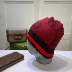 Hut Mode Herren Designer Motorhaube Winter Beanie gestrickte Wollmütze plus Mütze Skullies Dickere Maske Fransen Beanies Hüte