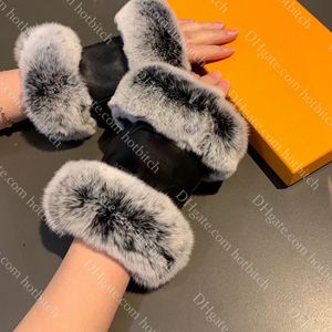 Kvinnor Vinter varma handskar Designer Sheepskin Handskar av hög kvalitet läder halv fingerhandskar julklapp till flickvän med låda