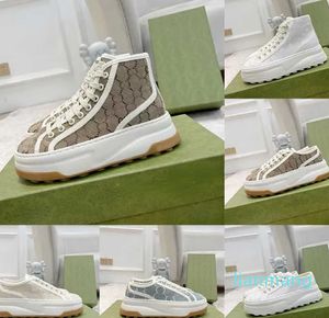 Luxury Designer Canvas Shoes Sneakers Classic Design Version Fashion Running Shoes Tennis Shoes Washed Jacquard Cowboy Women's Ace Version Shoes.