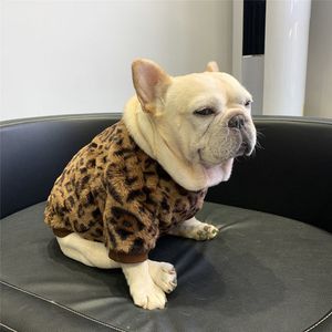 犬の服秋のフリース裏地付きパッド入り暖かい飼育コーギーとシバ太った犬小犬のペットコート卸売