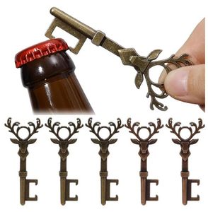 Christmas Deer Head Beer Bottle Opener Keychain Zinc Alloy Vintage Key Ring Pendant Bottle Opener for Festival Bar Tool