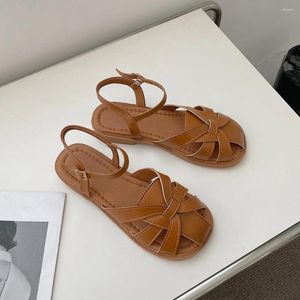 Sandaler Beige Heeled Flat Summer Shoes Woman Buckle Strap Breatble Black Without Stängd Gladiator Girls Comfort Retro Fashion