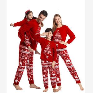 Rodzina dopasowująca stroje świąteczne piżamę niedźwiedź polarny ojciec matka Dzieci Pękamas Pies Pies Mommy and Me Xmas PJ's Ubrania Tops Pants 220924