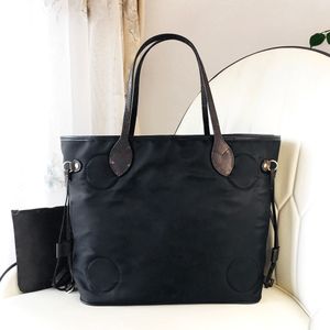 Borsa tote in cotone invernale nuovo stile 2 pezzi Borse da donna Borsa tote mai tote di design di lusso piena Trapuntatura di alta qualità Borsa shopping con ricamo lettera borsa mamma