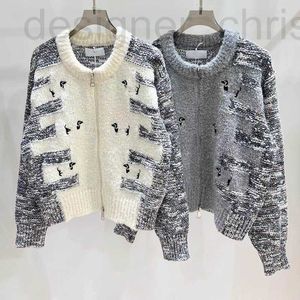 Suéteres femininos designer luxo tb cachorrinho zíper redondo pescoço bordado de malha manga longa cardigan estilo faculdade pequeno casaco 2023 fresco e doce oa5r