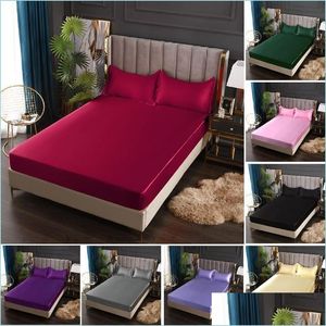 Zestawy arkuszy Satynowy Satynowy jedwabny arkusz High End Solid Mattress Er Elasts Pasek Plastikowy