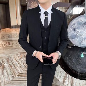 Abiti da uomo di lusso formale nero abito da uomo da sposa Set Slim Fit Groomsmen sposo smoking disegni 3 pezzi Costume Homme De Luxe 2023 italiano