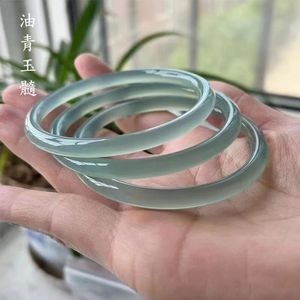 Bracciale rigido in puro calcedonio naturale, agata, specie di ghiaccio, acqua blu, barra rotonda, squisito ed elegante braccialetto di giada, anello di gioielleria raffinata 231115