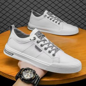 Kleidschuhe Herren-Freizeitschuhe, leichte, atmungsaktive Herrenschuhe, flache Herren-Sneaker, weiße Skateboard-Schuhe, Geschäftsreisen, Tenis Masculino 231116