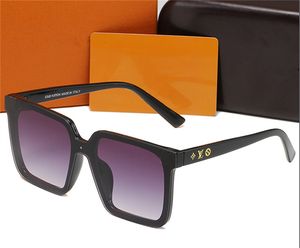 Herren-Damen-Sonnenbrille, Designer-Sonnenbrille, Buchstaben, Luxus-Brille, Rahmen, Buchstaben-Sonnenbrille für Damen, übergroße polarisierte Senioren-Sonnenbrille, Schutzbox