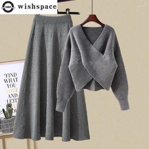 Arbetsklänningar Autumn Cross Sticked tröja Pullover Retro Half Dress Two Piece Elegant Women's Party Winter Ouftis