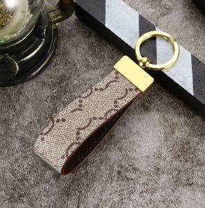 Luxury Maxi Dragonne Key chain Buckle lovers Car Keychain Designer Handmade Leather Design Keychains Men Women Bag Pendant Accessories keychain wallet