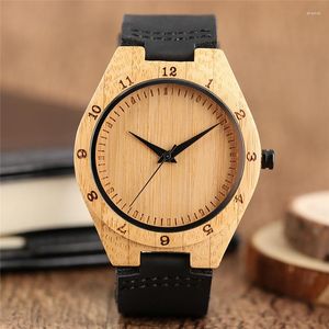 腕時計の男性竹の天然木材時計手作りの刻まれた数字スケールクォーツウォッチ本革バングルギフトオンライン