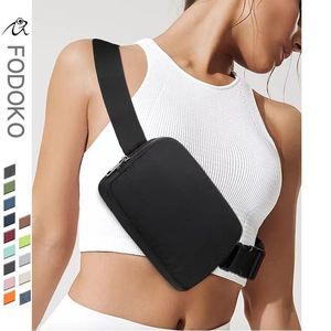 2024LUXURY LU FANNY PACK ENTYWHATE BALG BAGEDISER BUM CHEST YOGA BAG BUMBAG NYLON WOMENS MENS OUTDOOR FLEECE SLOWRES CROSSBODY WAIST BAG