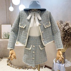 Set da due pezzi in tweed di piccola fragranza Set da donna Crop Top Giacca corta Cappotto con gonna irregolare Autunno Inverno Set da 2 pezzi vintage