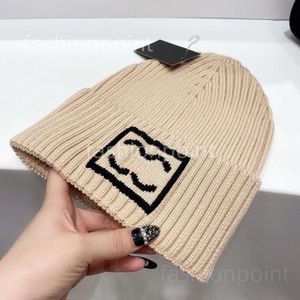 Beanie/Skull Caps Designer Brand Men's Luxury Beanie Hat Women's Autumn and Winter Small Fragrance Fashion Trend Retro Classic Letter Outdoor Warm Knit Hat Beanie