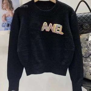 Channel Cc Designer Men Women Sweaters Jumper Embroidery Print Sweater Knitted Classic Knitwear Autumn Winter Keep Warm Jumpers Mens Desig