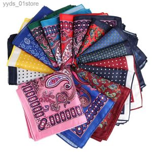 مناديل خياط Smith Style Hankies زاهية ملونة Paisley Pocke Square Vintage Hankerchief Sclves Mens Pocket Fashion Associoryl231117