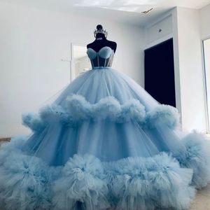 Sky Blue Quinceanera Sukienki 2024 Suknia balowa koraliki puszyste z ramionowej sukienki wieczorowej Słodka 16 -tull Długa sukienka na studniówkę