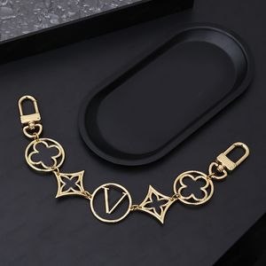 Lyxdesigner Keychain Twiggy Chain Gold Letters Fashion Womens Bag Charm Luxury Keyring Alloy Classic Key Rings -6
