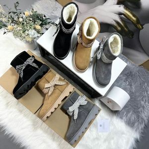 Yeni kış kürk ayakkabıları, wome botları, hafif ve sıcak, kaymaz, yün, yay dekorasyonu, siyah, gri, kahverengi.