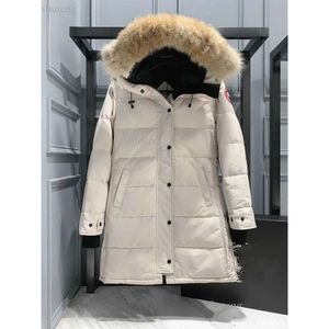 デザイナーの女性カナダグースミッドレングスバージョンパフレディースジャケットダウンパーカー冬の厚い暖かいコート風プルーフストリートウェア824