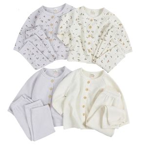 Pigiama Abbigliamento per bambini Pigiama per bambini coreano Due pezzi Abbigliamento per la casa per neonati Intimo caldo per neonati Gruppi stile invernale Articoli per bambini 231117