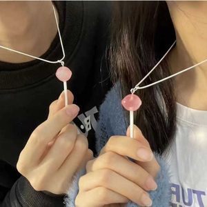 Pendant Necklaces 2023 New Lollipop Pendant Necklace Pink And Blue Sweet And Lovely Style Collar Chain Lover's Personality Accessories Y2k Z0417