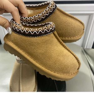 Australien Kinder Kleinkind Tasman II Hausschuhe Tazz Babyschuhe Kastanienfell Slides Schaffell Shearling Classic Ultra Mini Boot Winter Pantoletten Slip-on Wildleder Booties DF140