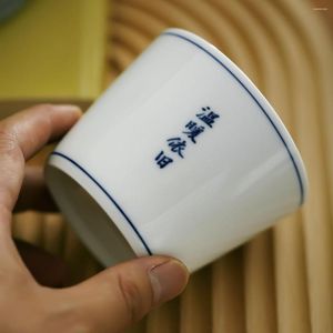Koppar tefat japansk stil i mitten av avsikt blå och vit master cup handmålad te kaffe presentförpackning för att skicka presenter