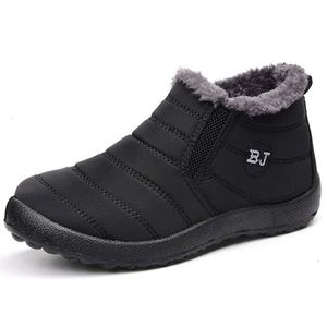 Botas Homens Neve Impermeável Não Deslizamento Resistente ao Desgaste Grosso Sapatos Quentes Leve Confortável Absorção de Choque 231117