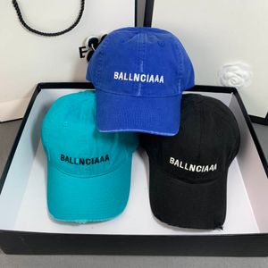 Ballkappen Herren- und Damenkappe Designer Casquette Sports Denim Ripped Solid Color Hundred Outdoor Paar Hüte